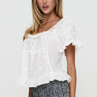 Teigen Broiderie Top White