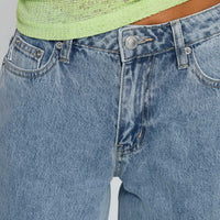 Darla Low Rise Straight Jean Vintage Blue Wash